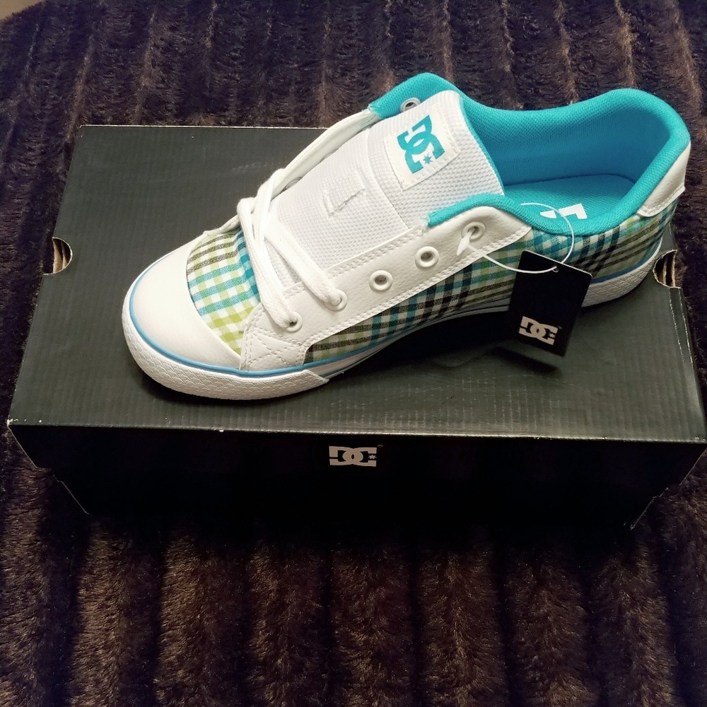 Women's DC Shoes NIB *PRICE FIRM*